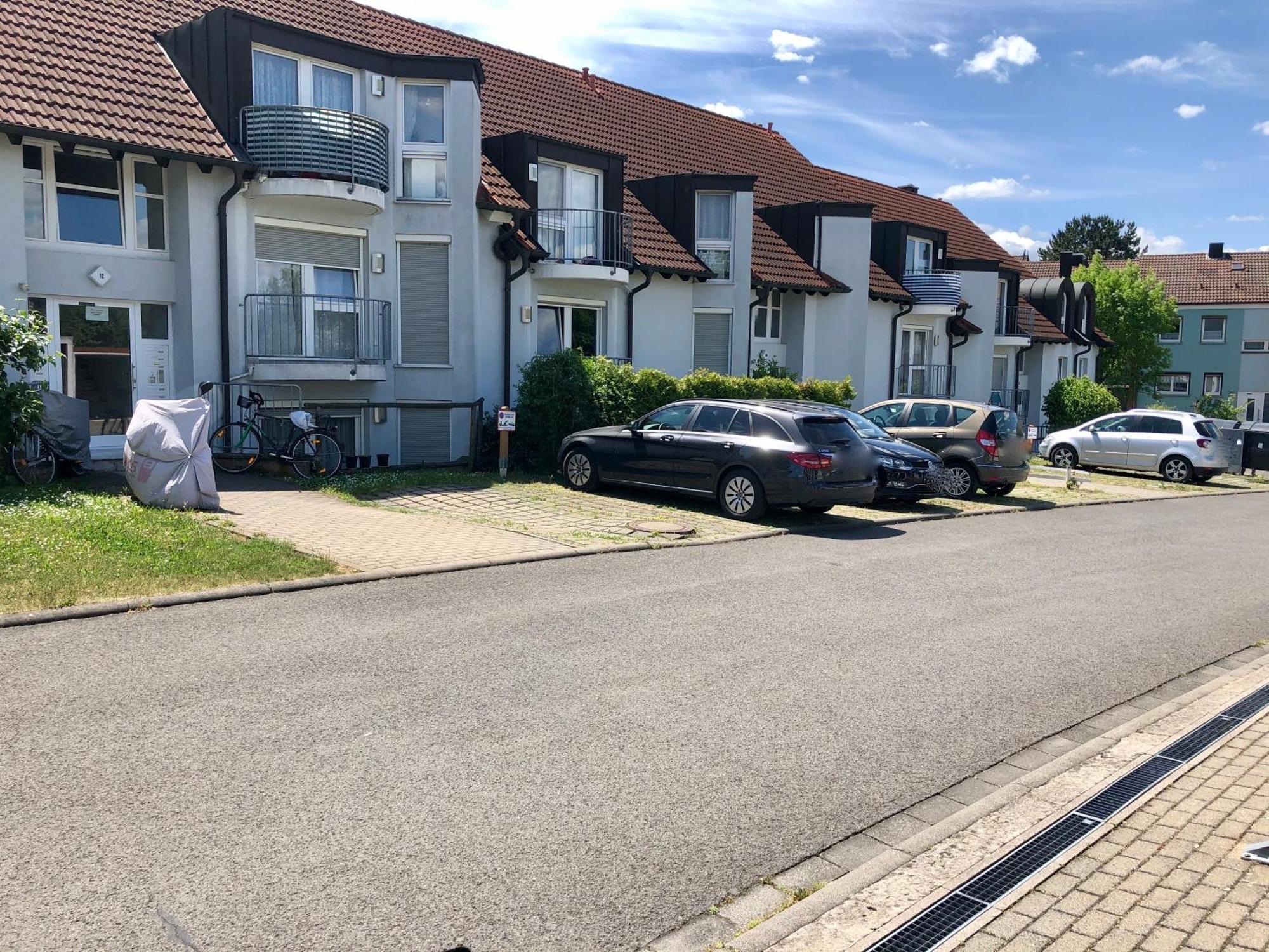 Studio Ochsenfurt Mit Sonnigem Balkon Esterno foto